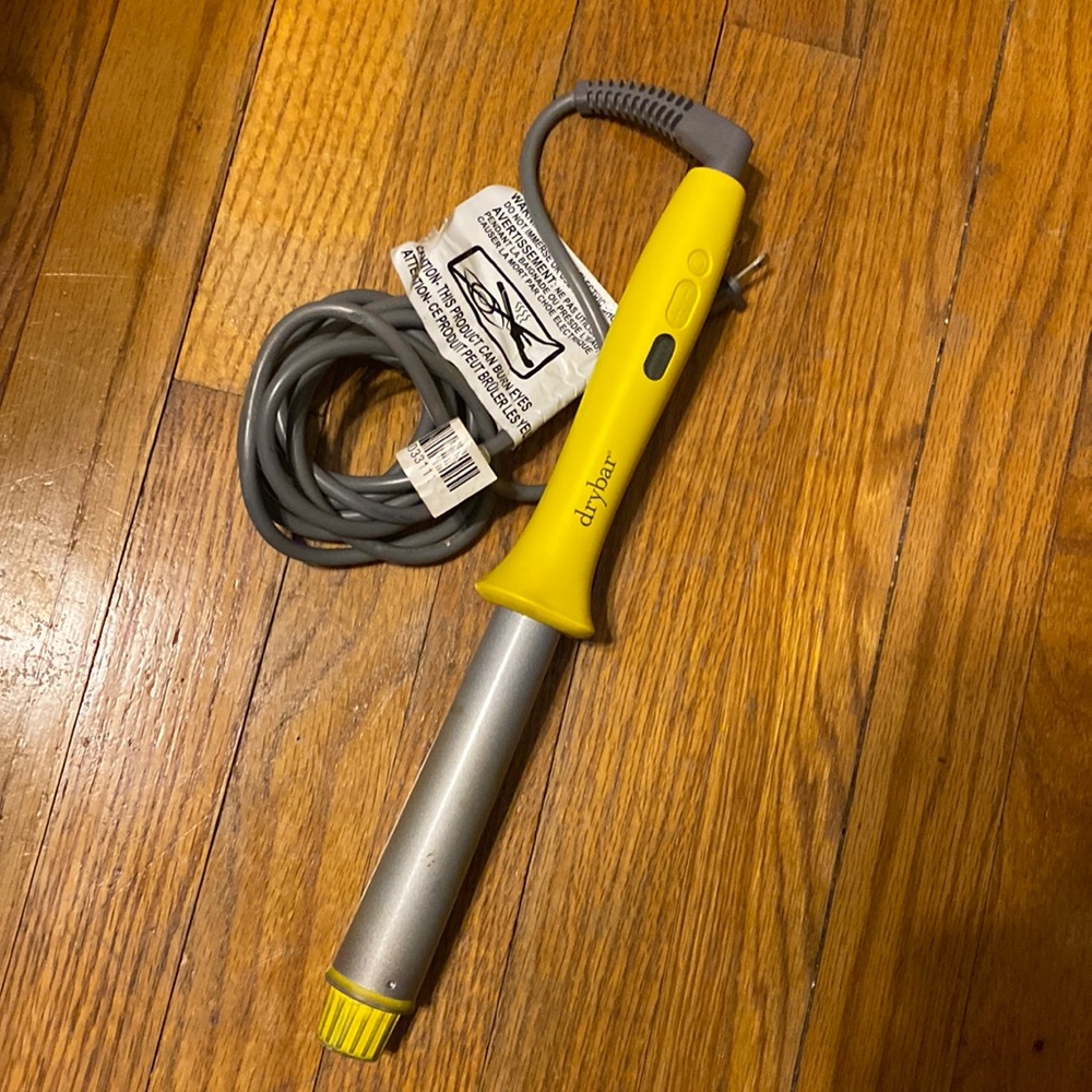 DryBar- The Wrap Patty Stying Wand